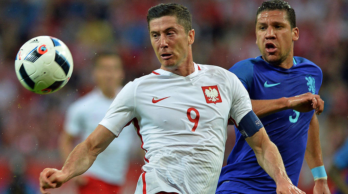 Niederlage beim EM-Test: Polen um Robert Lewandowski © 2016 Getty Images