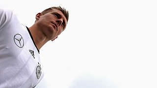 Nationalspieler in der Box: Kroos spricht auf DFB-TV über sich und sein Leben © 2016 Getty Images