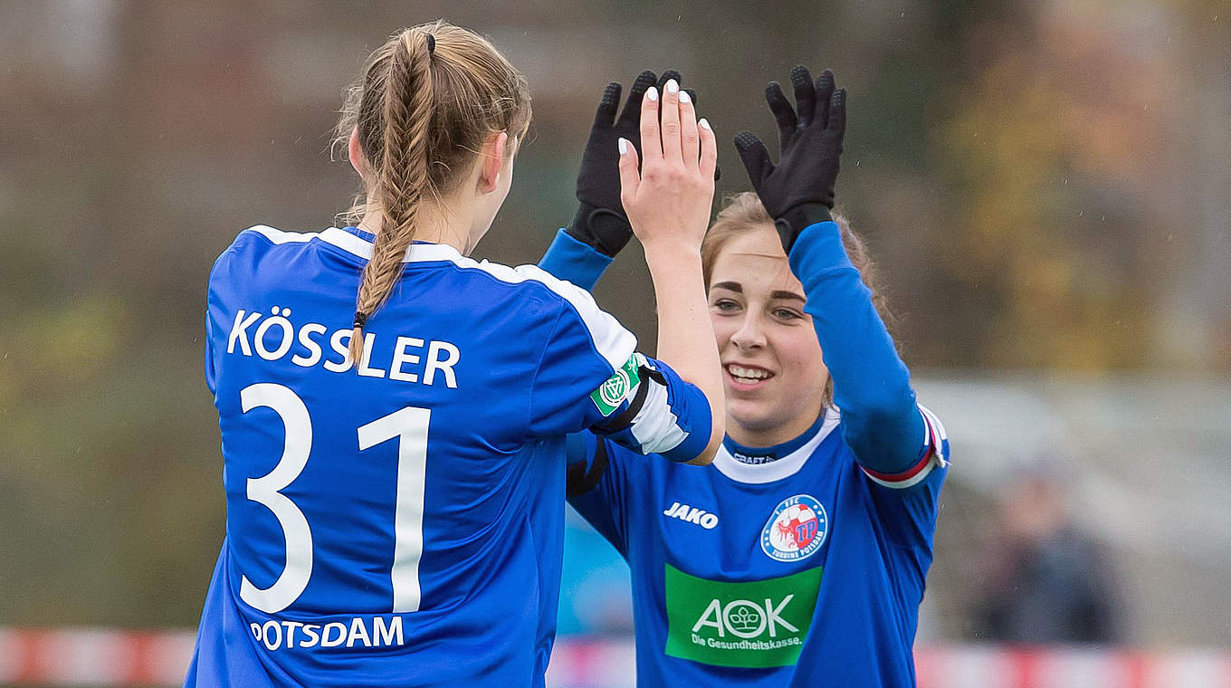 Schießt Potsdam mit ihrem Treffer ins Finale: Melissa Kössler (l.) © imago/foto2press