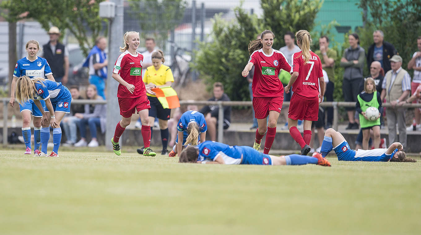 Jubel nach Finaleinzug über Hoffenheim: Die Spielerinnen von Turbine Potsdam feiern © 2016 Getty Images