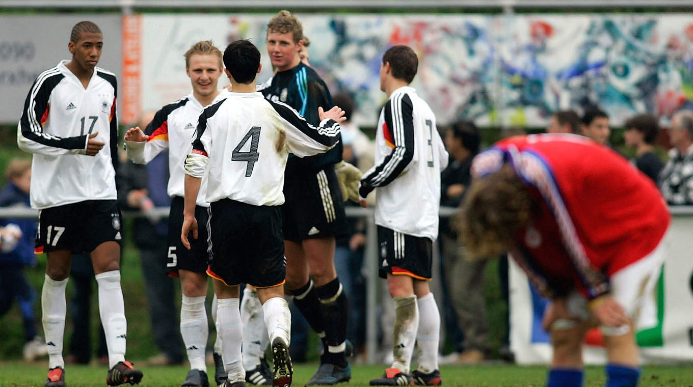 Schon früh Leistungsträger in DFB-Juniorenteams: Jérôme Boateng (l.) 2005 in der U 17 © Bongarts