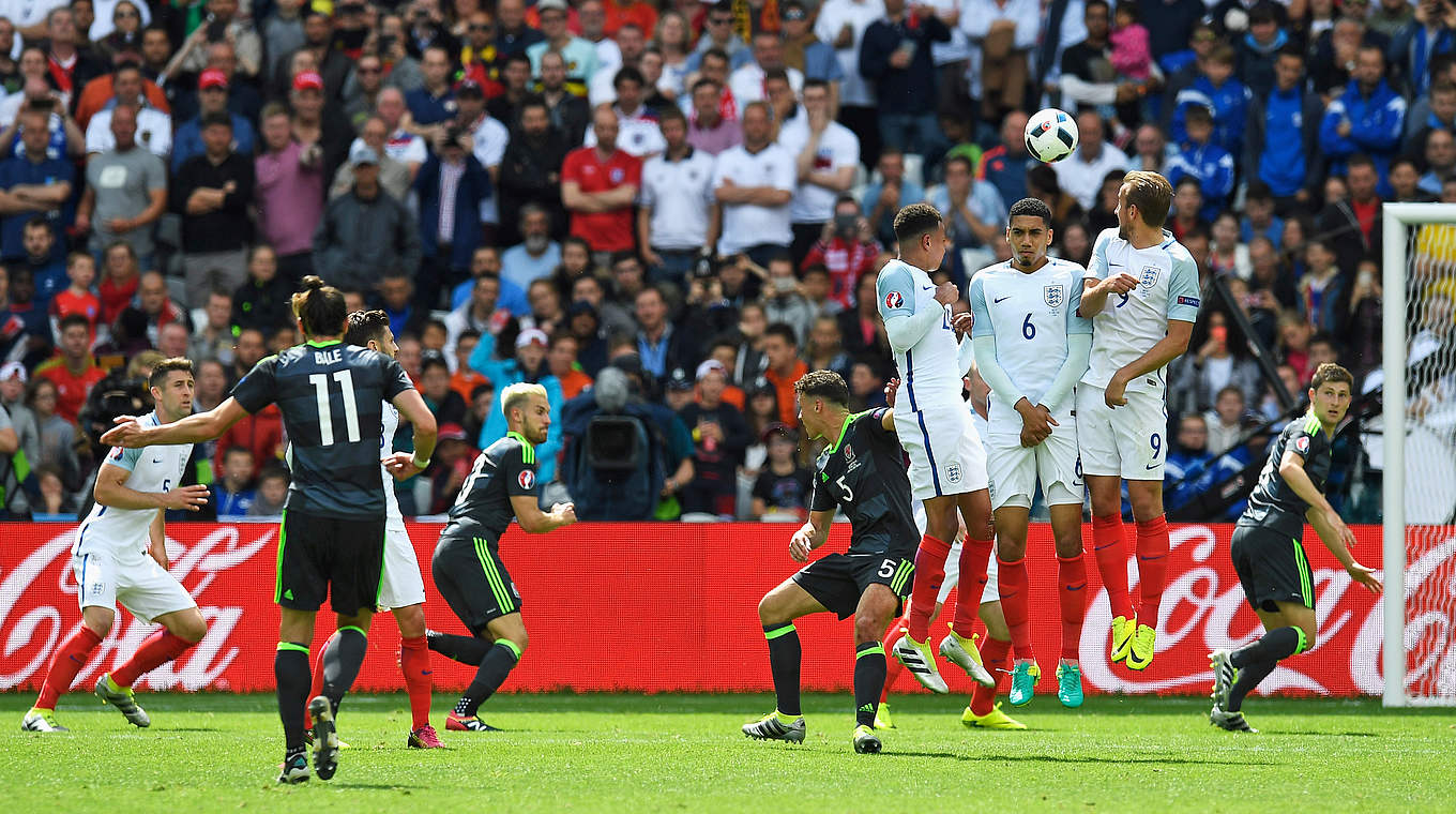 Gareth Bale put Wales ahead with a free-kick in the 42nd minute  © 2016 Getty Images