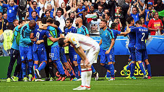 Italien feiert, Spanien trauert: die Squadra Azzurra gewinnt 2:0 © 2016 Stanley Chou