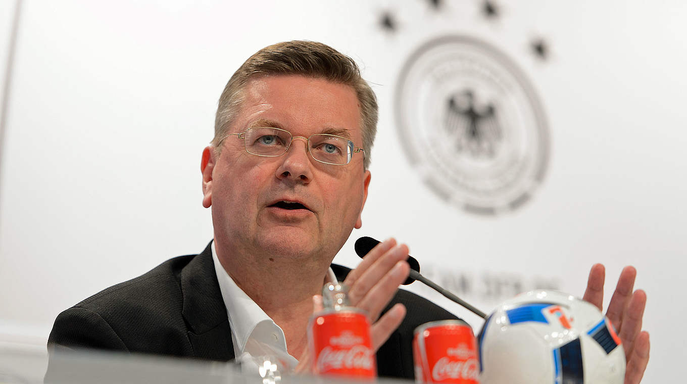 Grindel: "Nivels Zusage ist ein schönes Zeichen und eine Anerkennung für den DFB" © GES