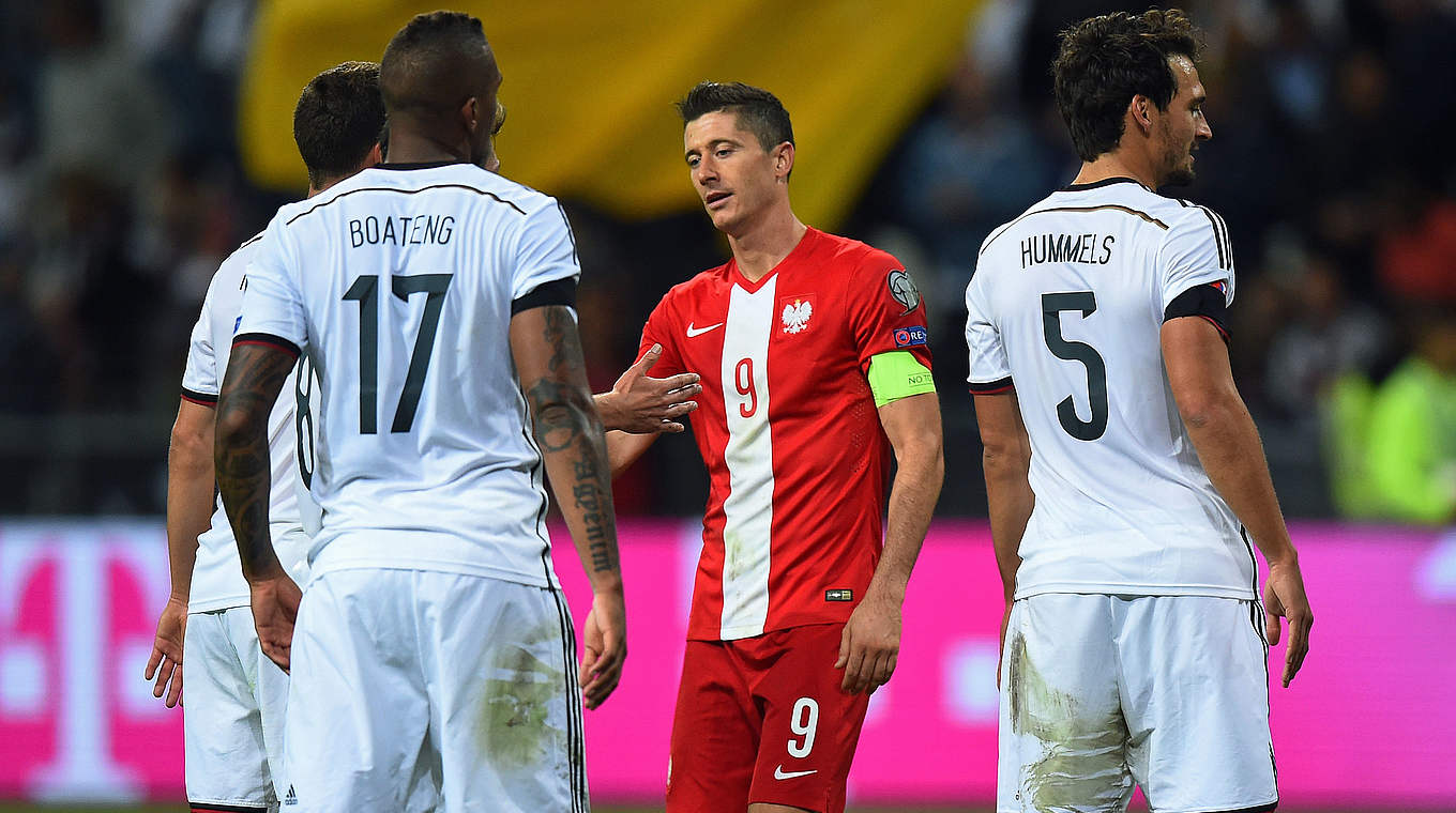 Der Star der polnischen Nationalmannschaft: Torjäger Robert Lewandowski (2.v.r.) © Getty Images