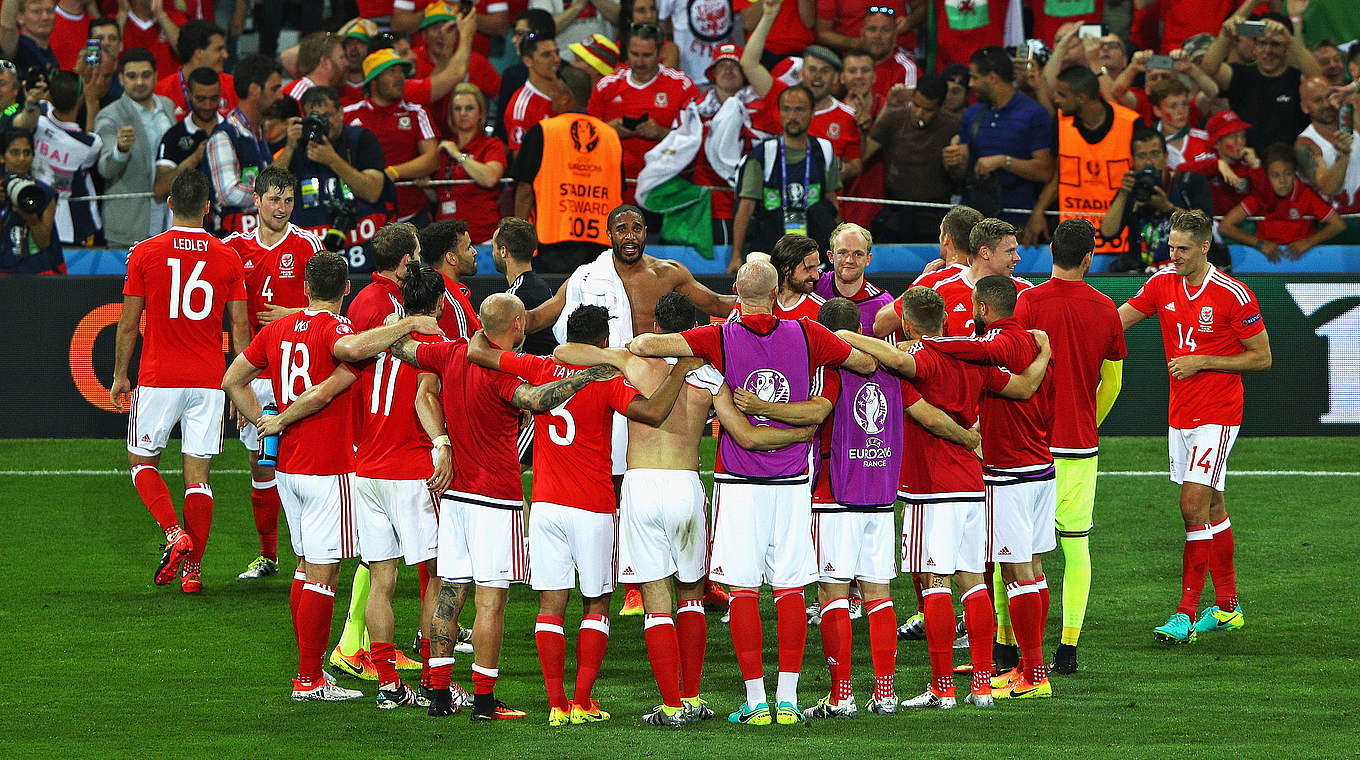 Als EM-Neuling zum Gruppensieg: Wales bejubelt den Überraschungscoup © Getty Images