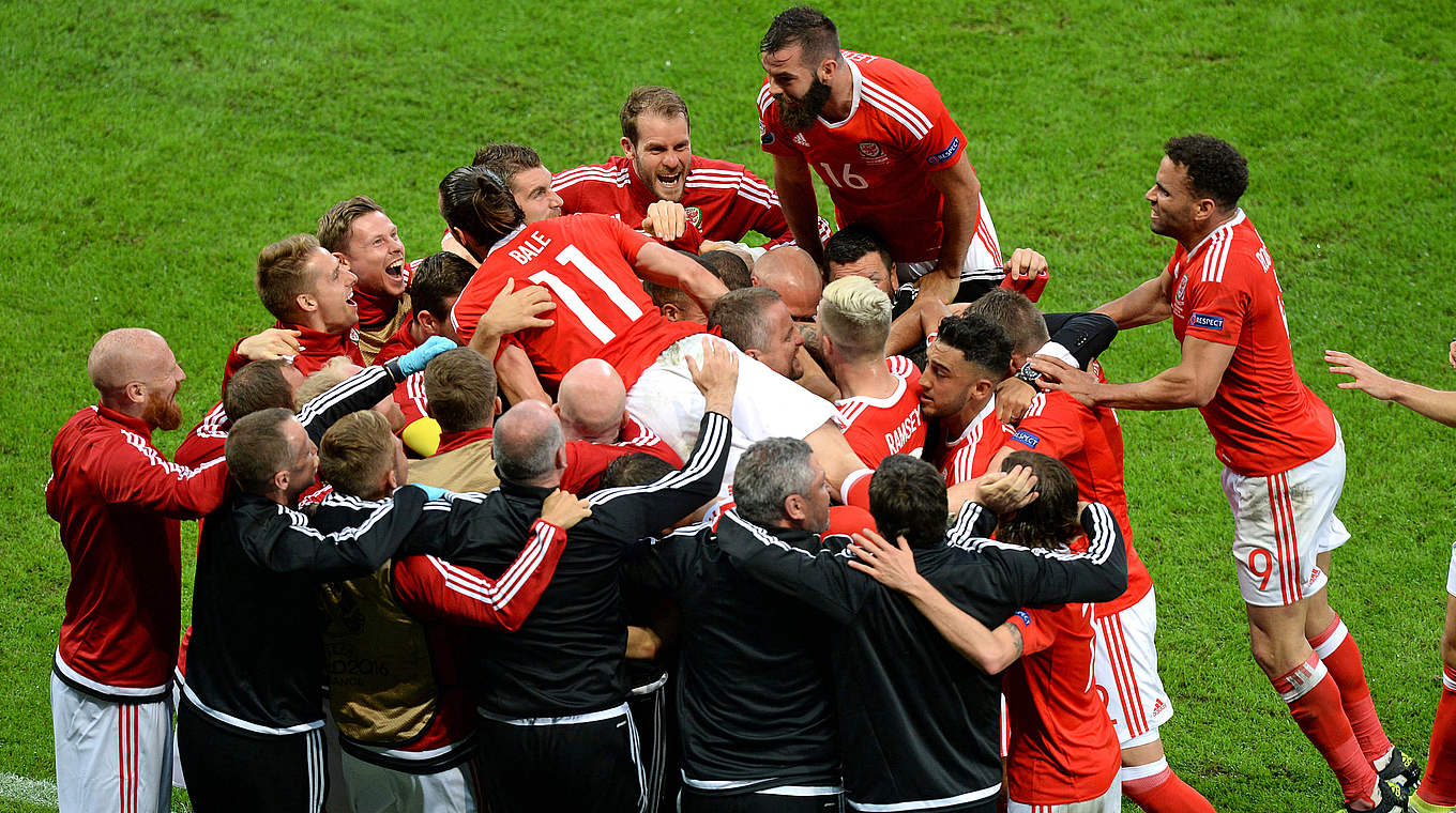 3:1 gegen Belgien: EM-Debütant Wales im Halbfinale gegen ...