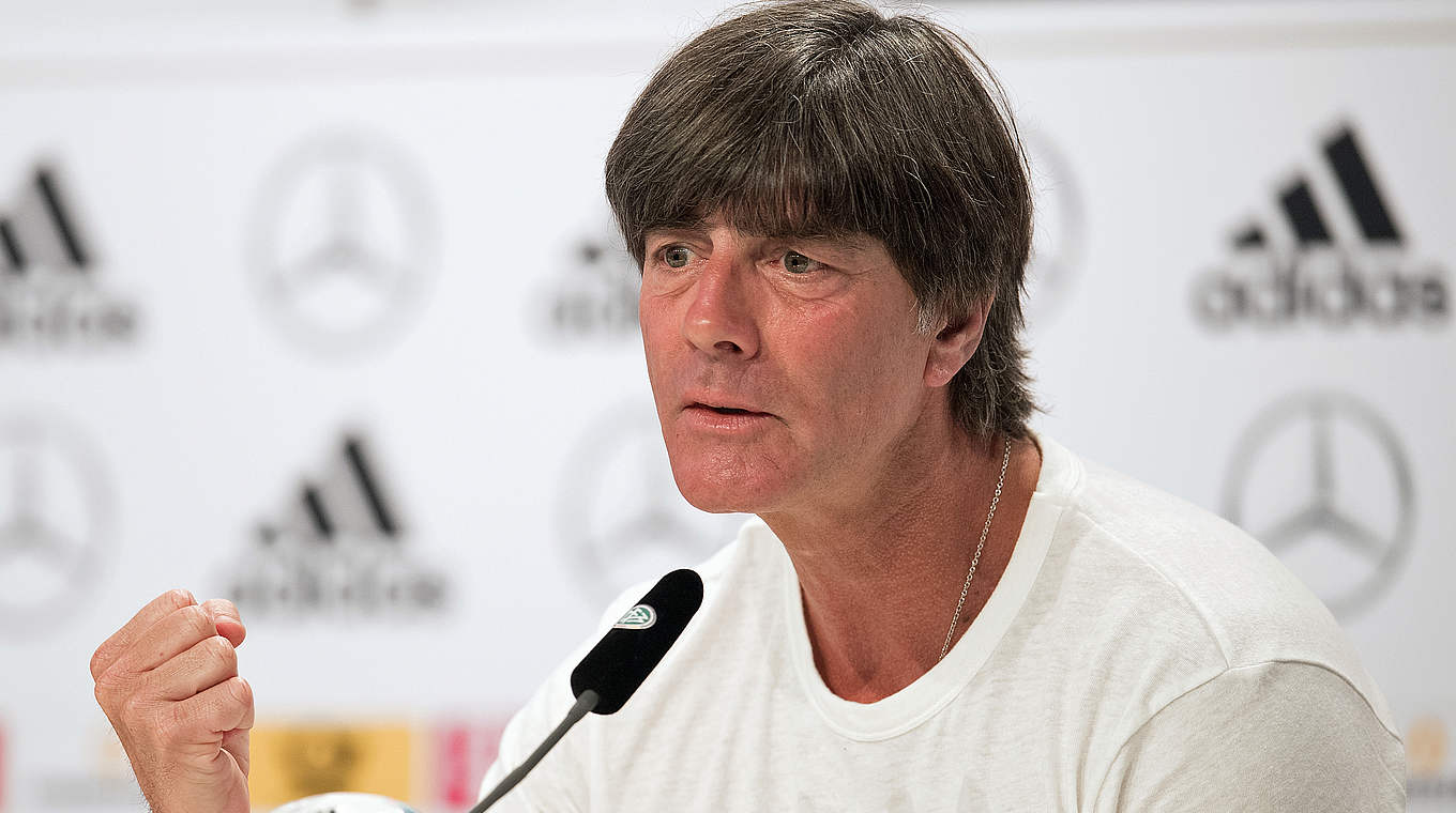 Joachim Löw: "The match against Italy left a physical mark on the team" © GES/Markus Gilliar