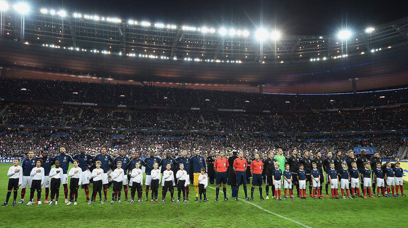 Als der Terror noch nicht losgebrochen war: das Testspiel am 13. November 2015 in Paris © 2015 Getty Images