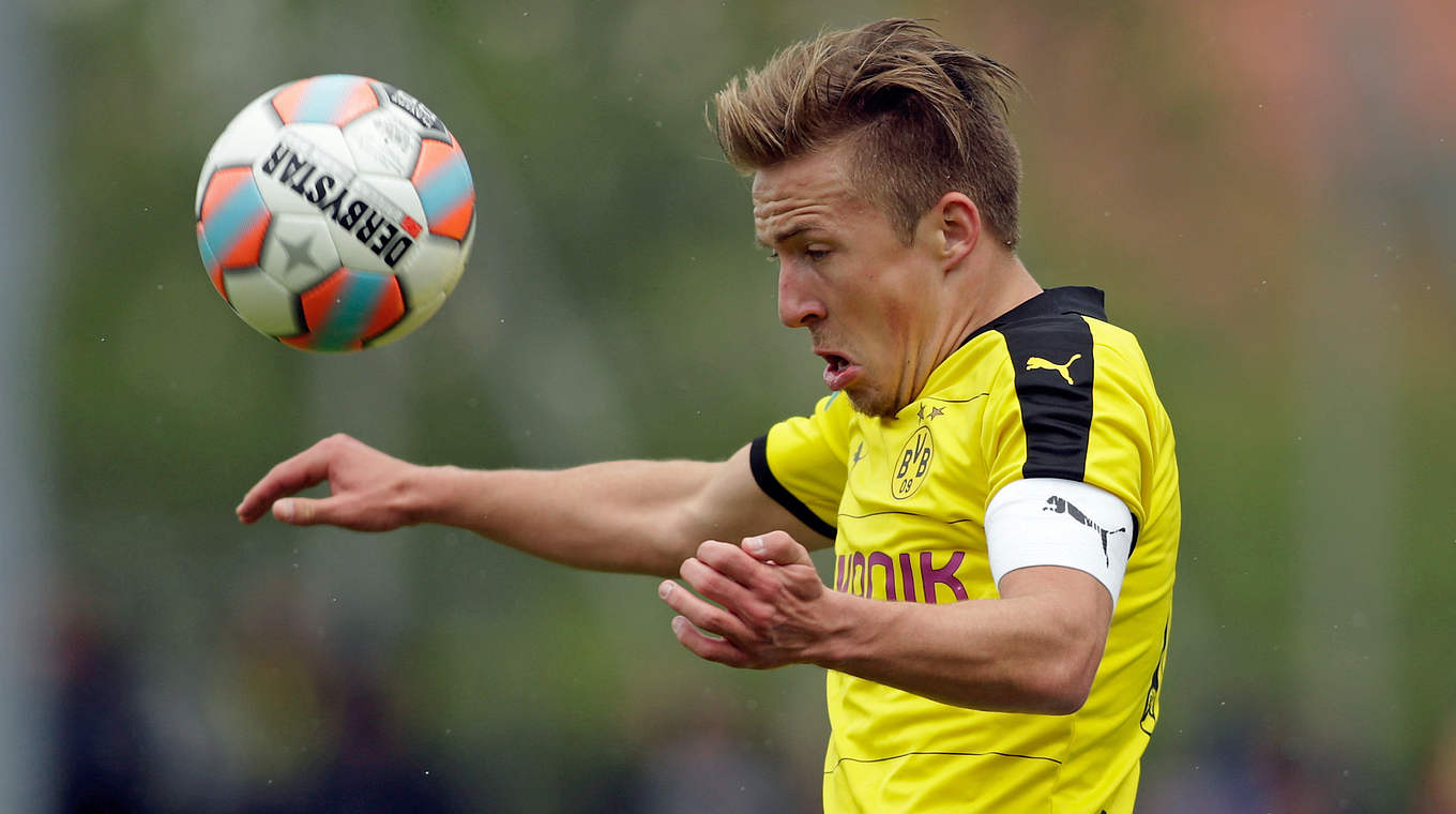 Steuert einen Treffer beim 5:0 des BVB bei: Juniorennationalspieler Felix Passlack © 2016 Getty Images