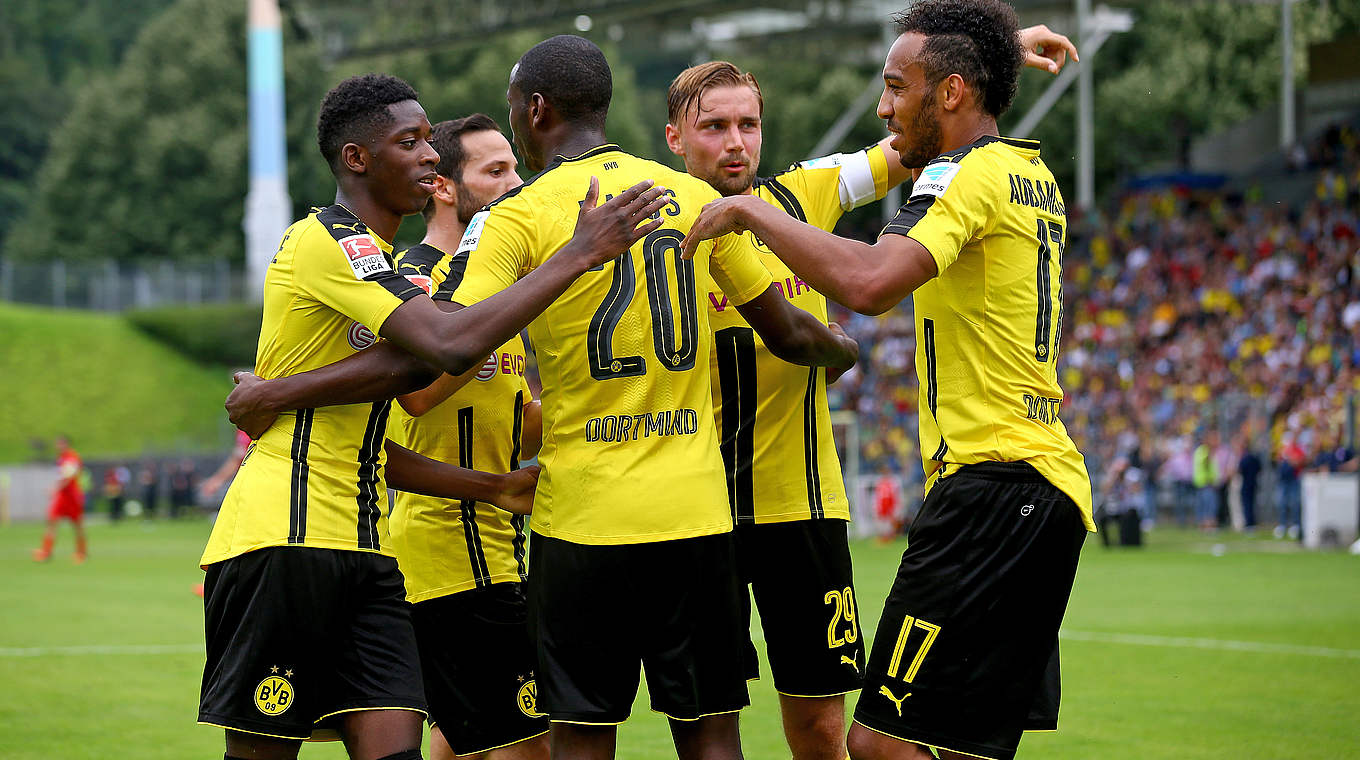 Schwarzgelber Jubel: Dortmund siegt auch im zweiten Test der Sommervorbereitung © 2016 Getty Images