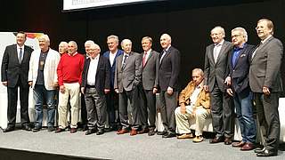 Die Vize-Weltmeister von 1966 bei der Eröffnung der Sonderausstellung im Fußballmuseum © Deutsches Fußballmuseum