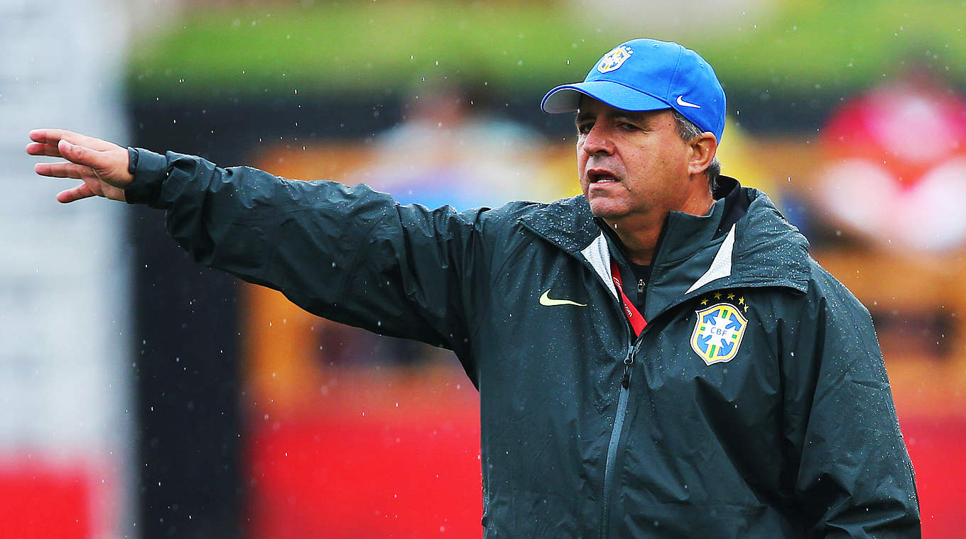Startet mit Brasiliens Frauen gegen China: Trainer Oswaldo Alvarez will "der Beste sein" © 2015 Getty Images