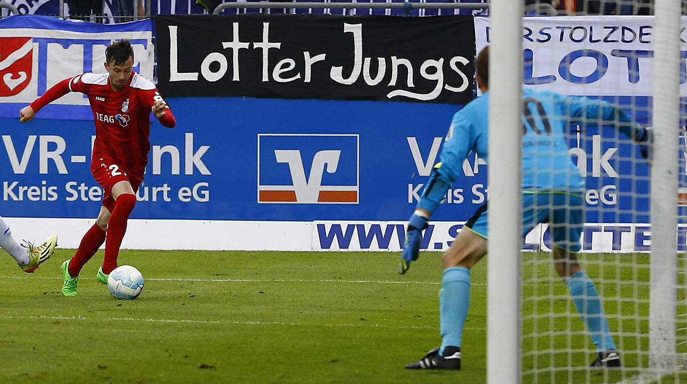 Holt das Unentschieden für Erfurt: Zweifach-Torschütze Christian Kammlott © 2016 Getty Images