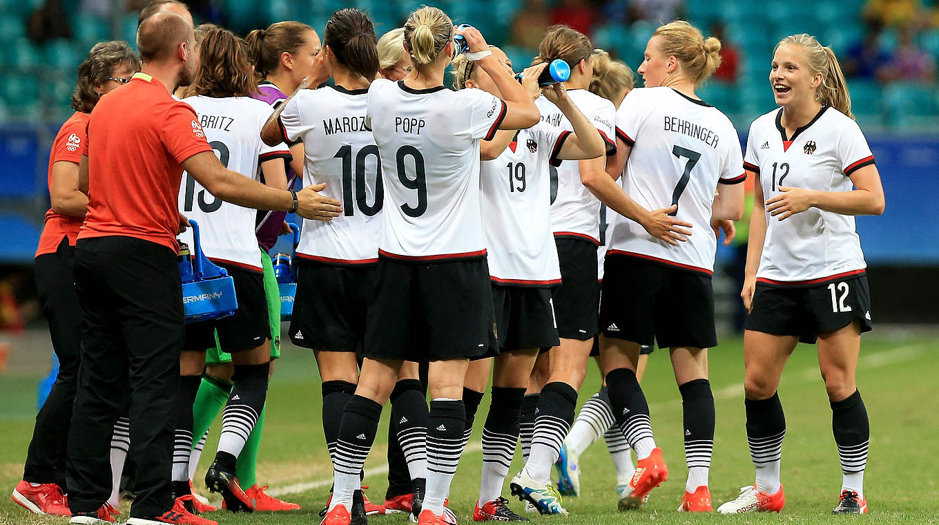 Germany face Canada in the semis © 2016 Getty Images