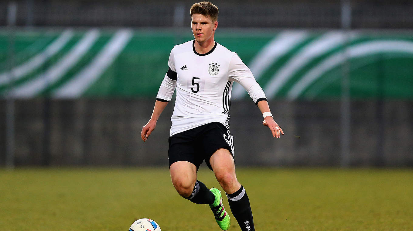 War für die Hertha beim 8:3-Sieg erfolgreich: U-Nationalspieler Florian Baak © 2016 Getty Images
