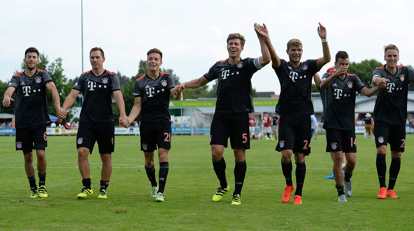 Nach einem 3:1 in Bayreuth vorerst Zweiter: der FC Bayern München II © imago/foto2press