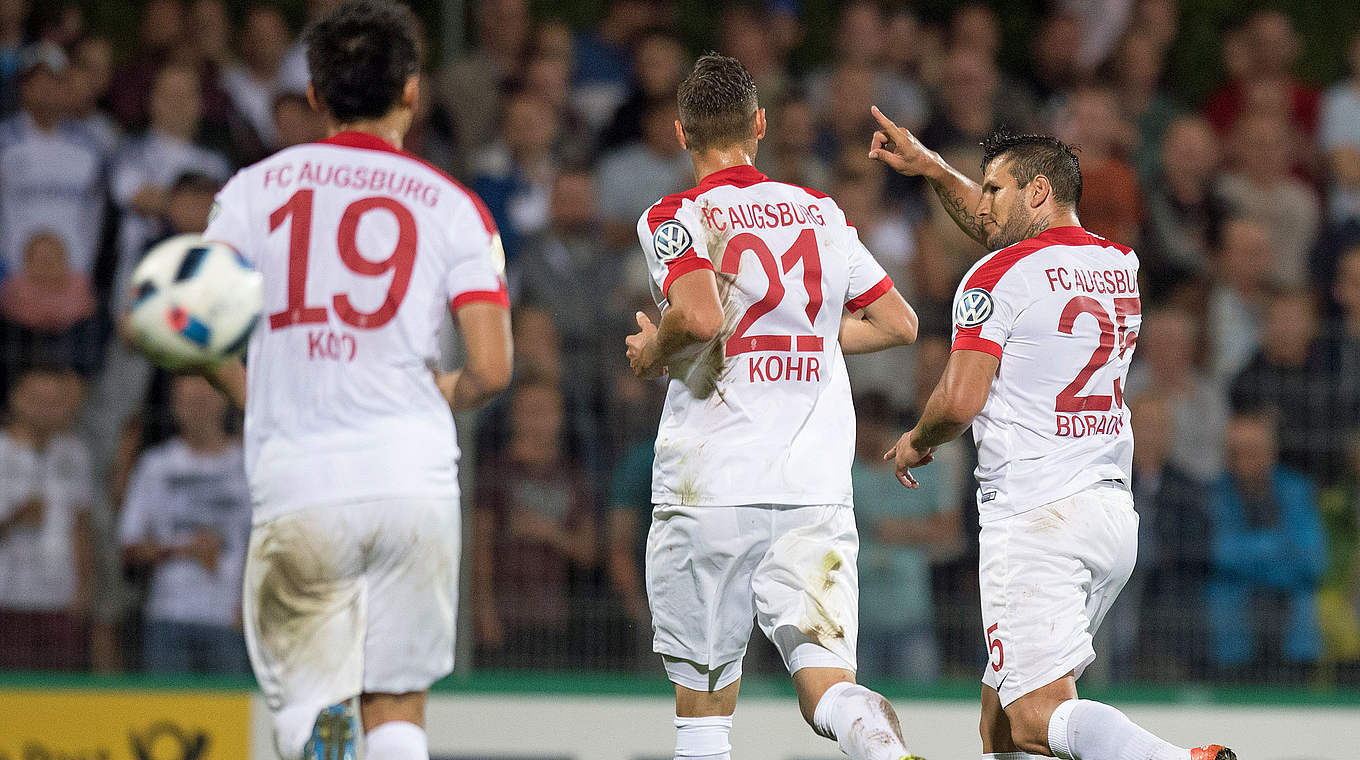 FV Ravensburg - FC Augsburg 0:2 (0:1): Der Bundesligist setzt sich standesgemäß durch  © 2016 Getty Images