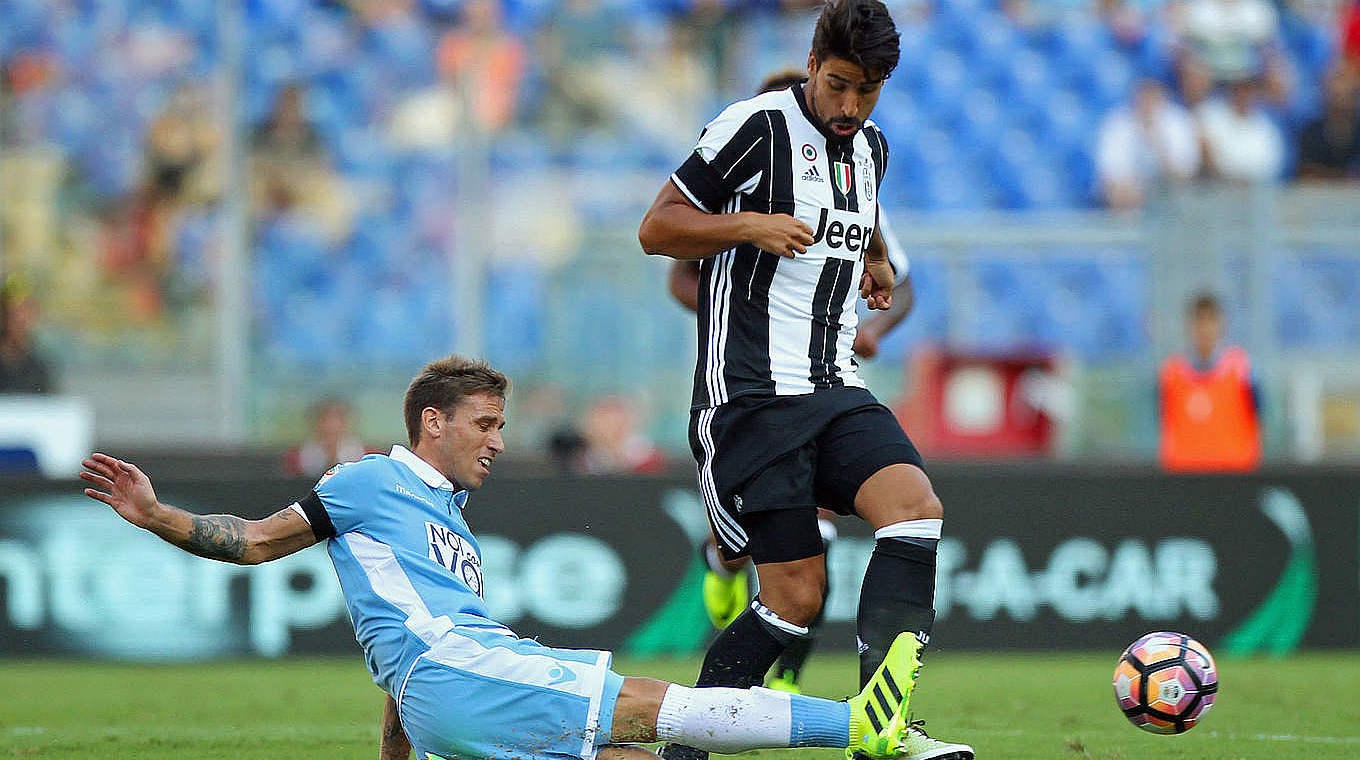 Sami Khedira scored the winner as Juventus beat Lazio in the Serie A © 