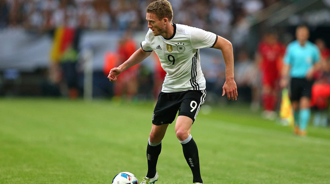 Dortmund's World Cup winner out with back problems © 2016 Getty Images