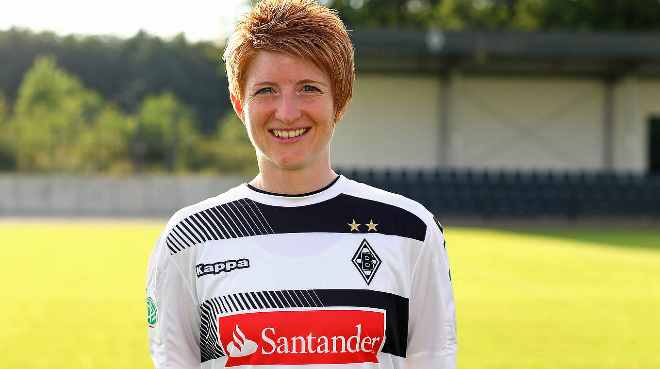 Von der Regionalliga in die Bundesliga: Anne Birbaum und Borussia Mönchengladbach © 2016 Getty Images