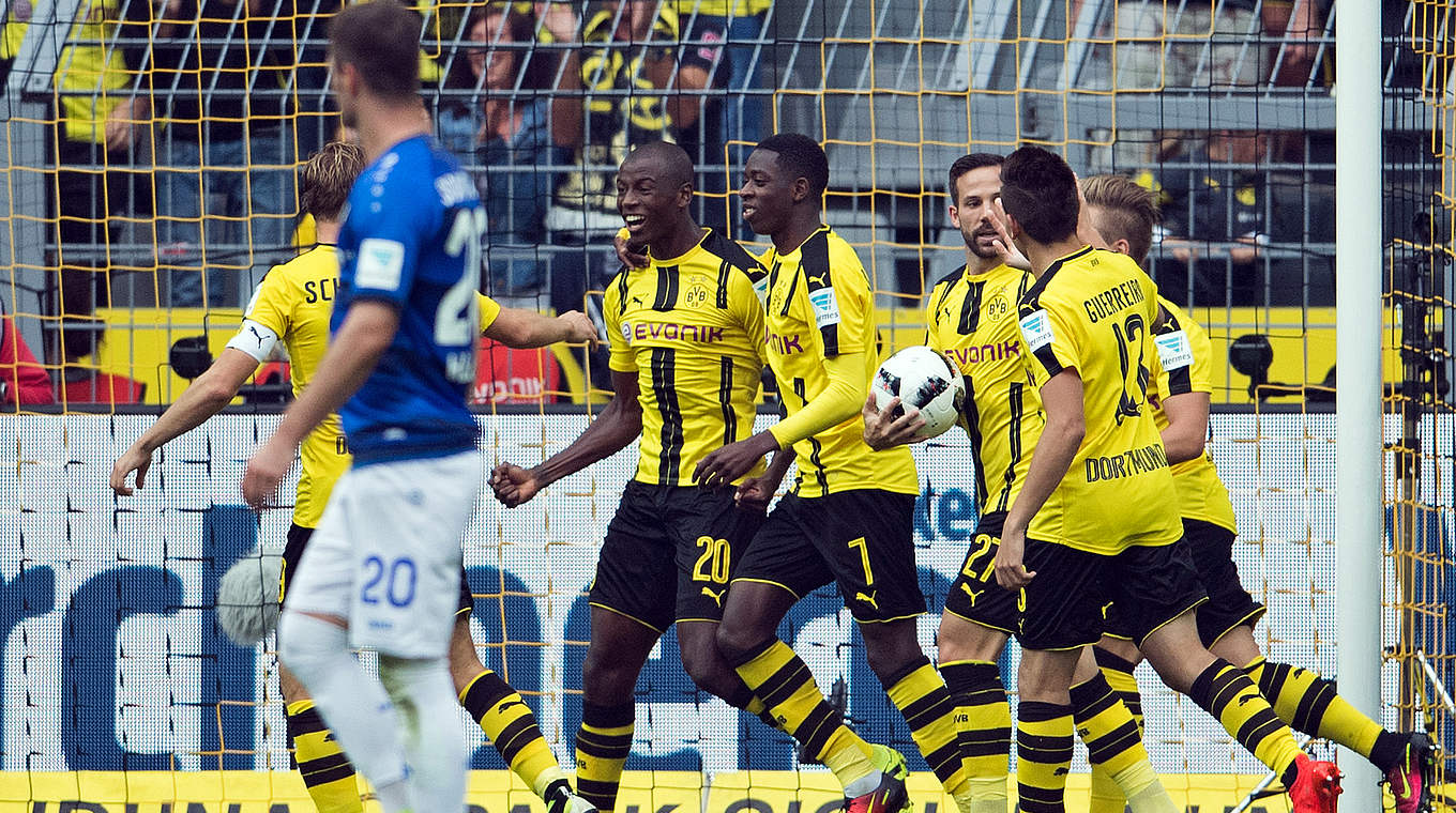 Borussia Dortmund put six past Darmstadt  © 2016 Getty Images