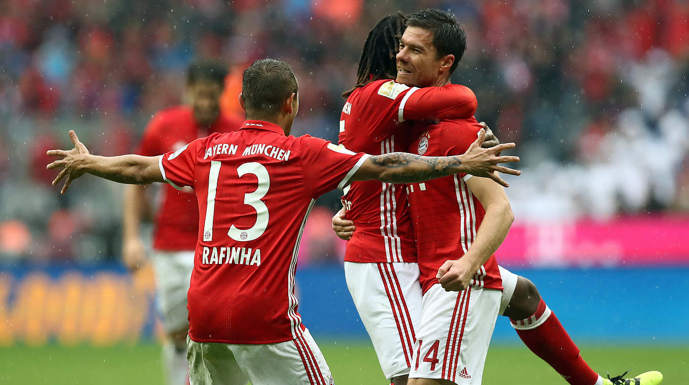 Xabi Alonso put Bayern ahead with a brilliant 20-yard strike © 2016 Getty Images