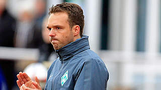 Mit Werder Bremen im Nordderby beim Hamburger SV: Trainer Alexander Kluge © 2015 Getty Images