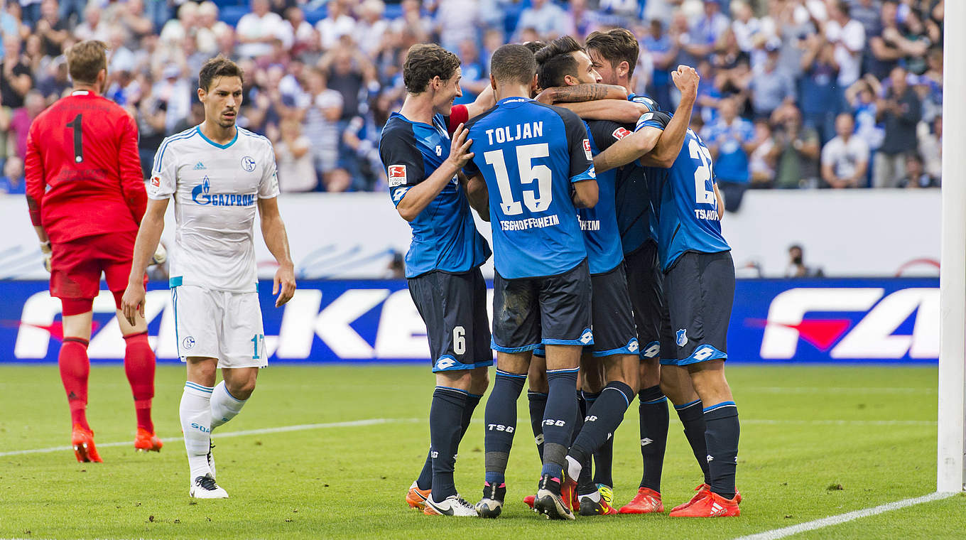 Tristesse hier, Jubel da: Hoffenheim verschärft Schalker Misere © 2016 Getty Images