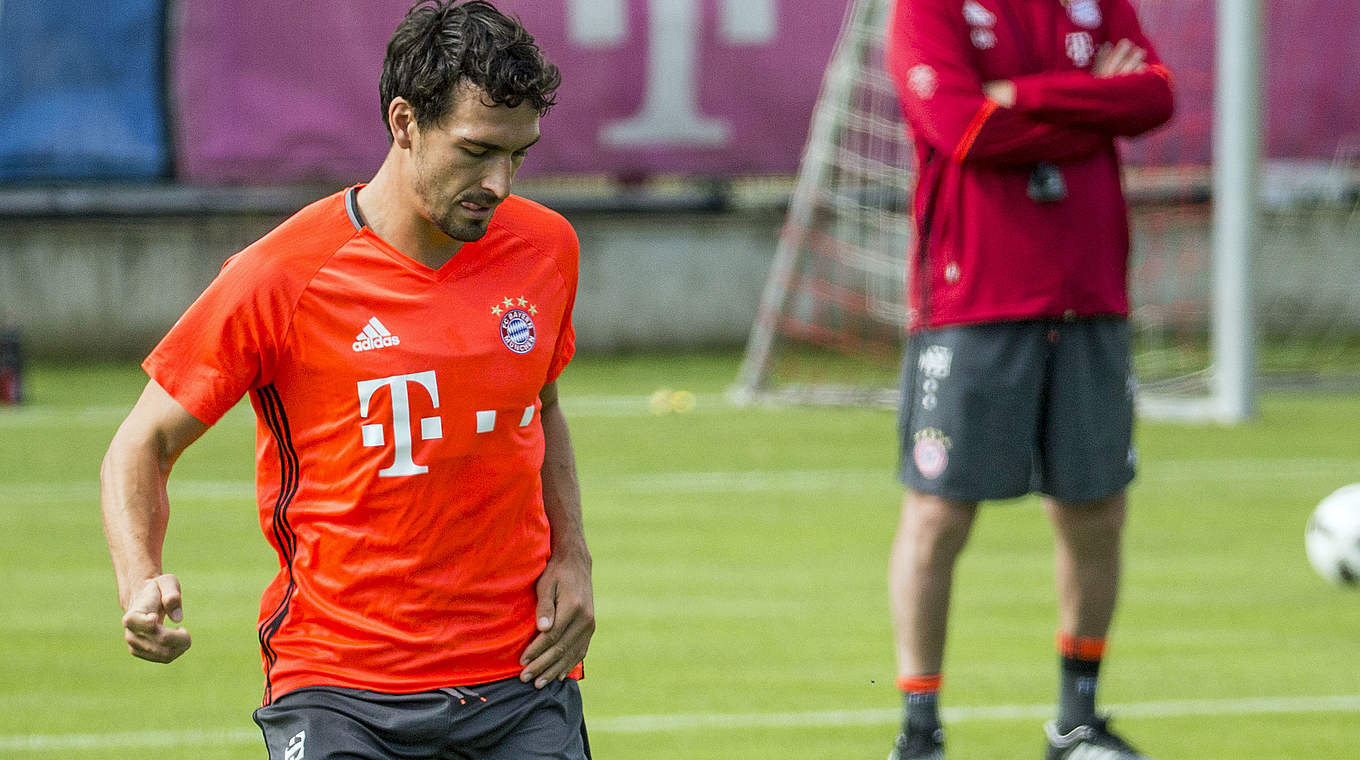 Nach Knieblessur wieder im Bayern-Training: Mats Hummels © 2016 Getty Images