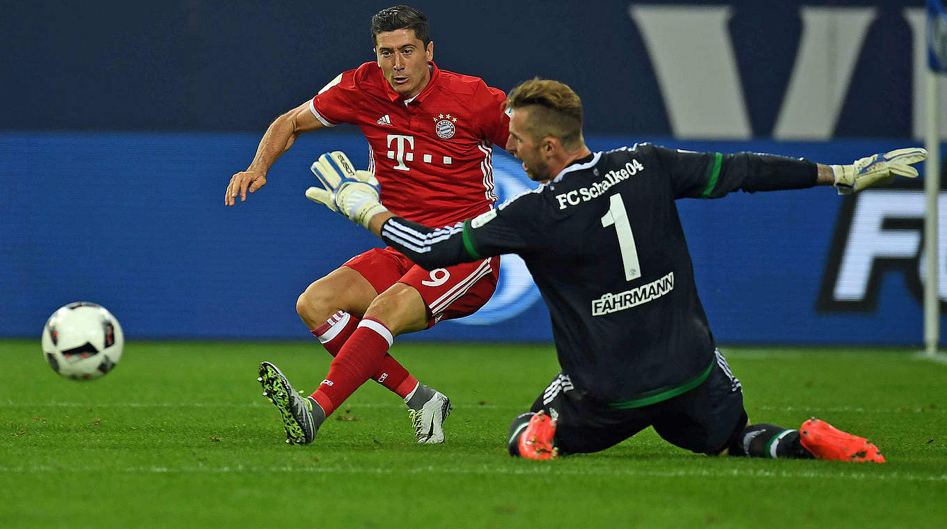 Doppelpack in der zweiten Halbzeit: Bayern-Torjäger Robert Lewandowski (M.) © Getty Images