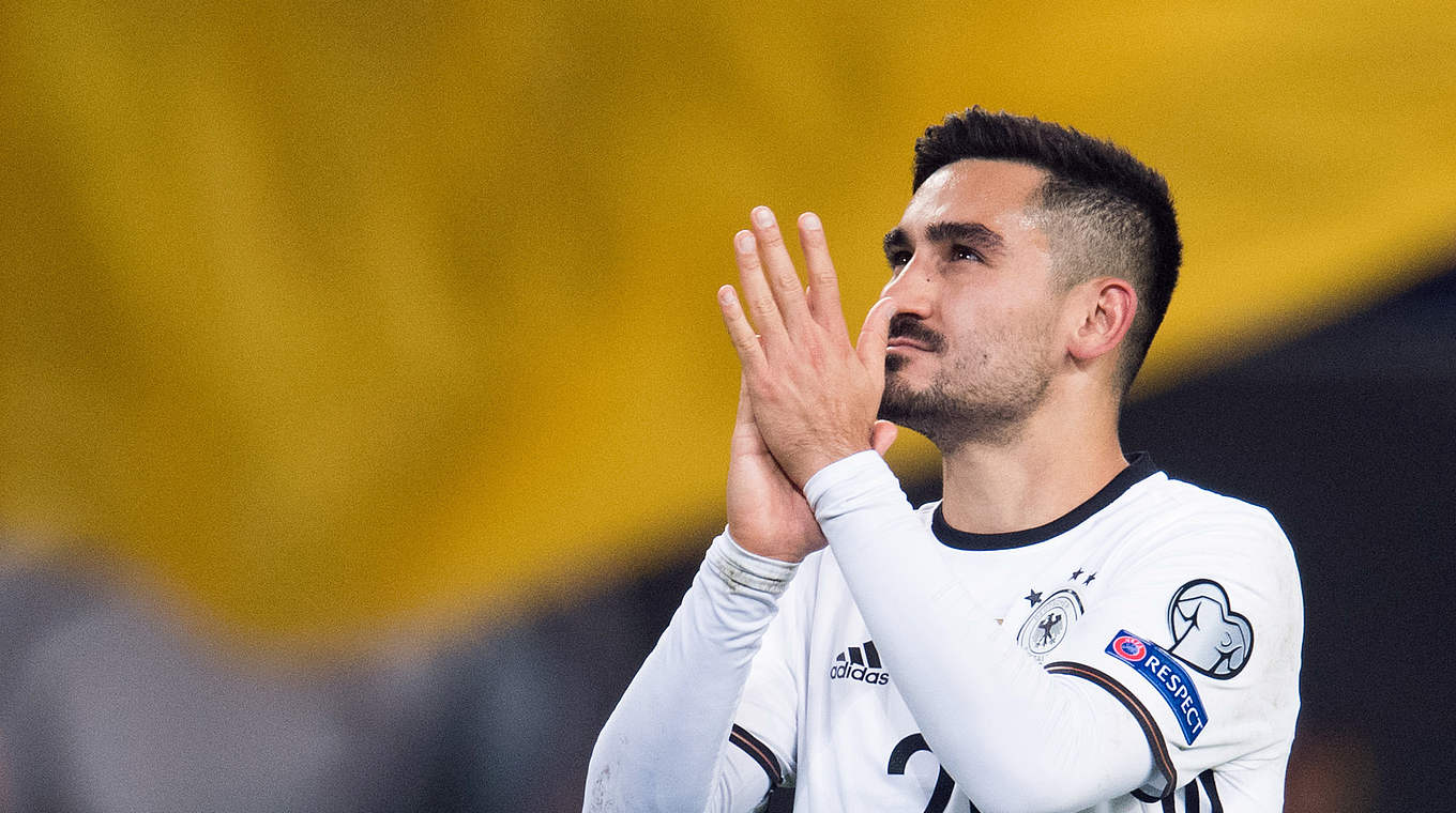 Gündogan: "The atmosphere in Hamburg was one of the best I've ever experienced" © GES/Markus Gilliar