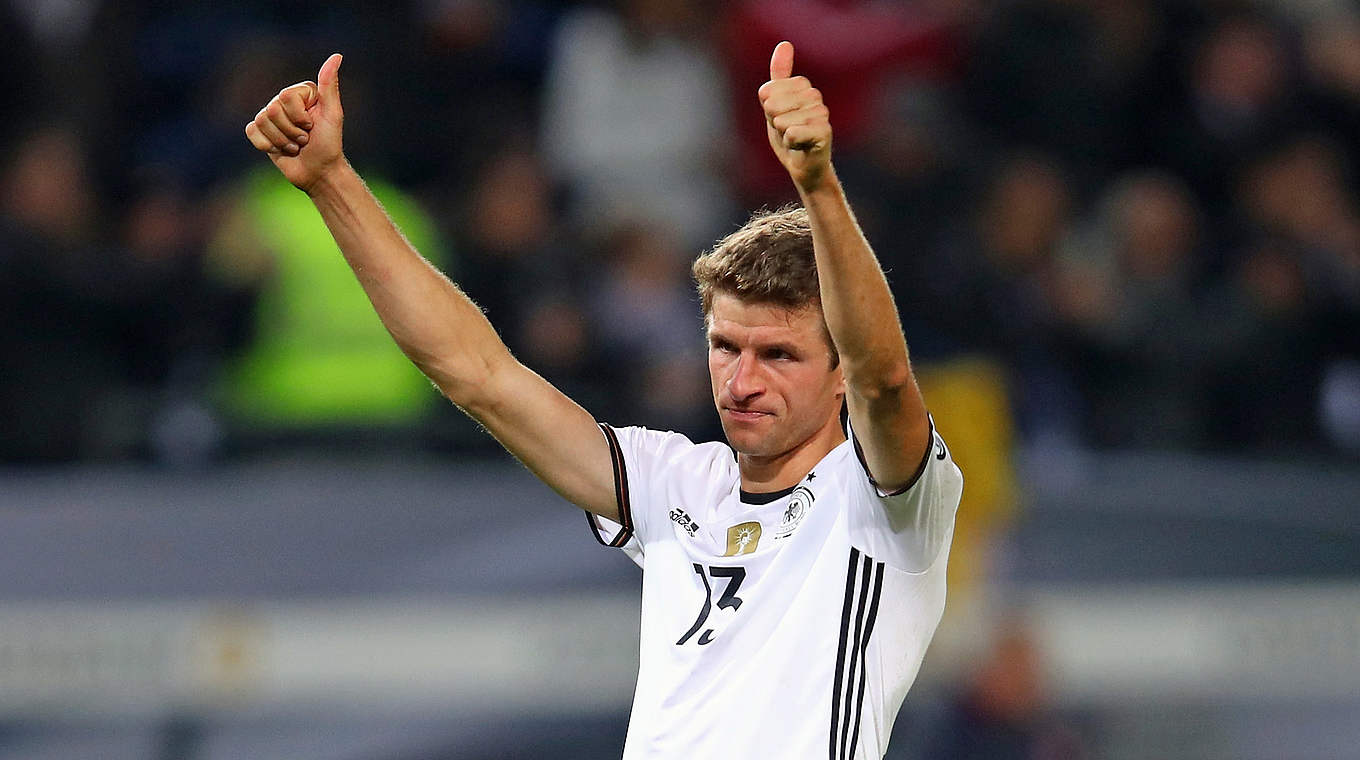 Two goals, two thumbs up: The fans choose Thomas Müller as their "Man of the Match" © 2016 Getty Images
