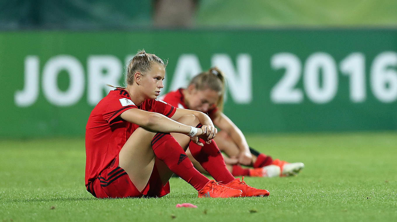 Bittere Enttäuschung: die U 17-Juniorinnen verpassen den Halbfinaleinzug © 2016 FIFA