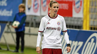 Simone Laudehr looks forward to making her comeback for Germany and Bayern München  © imago/Lackovic