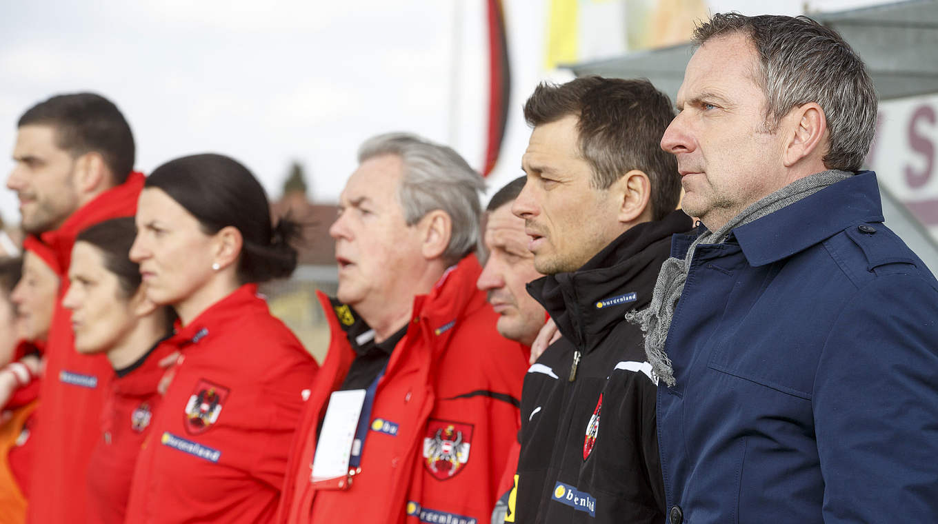 Stehen erstmals in der EM-Endrunde: Trainer Dominik Thalhammer (r.) und Österreich © Getty Images