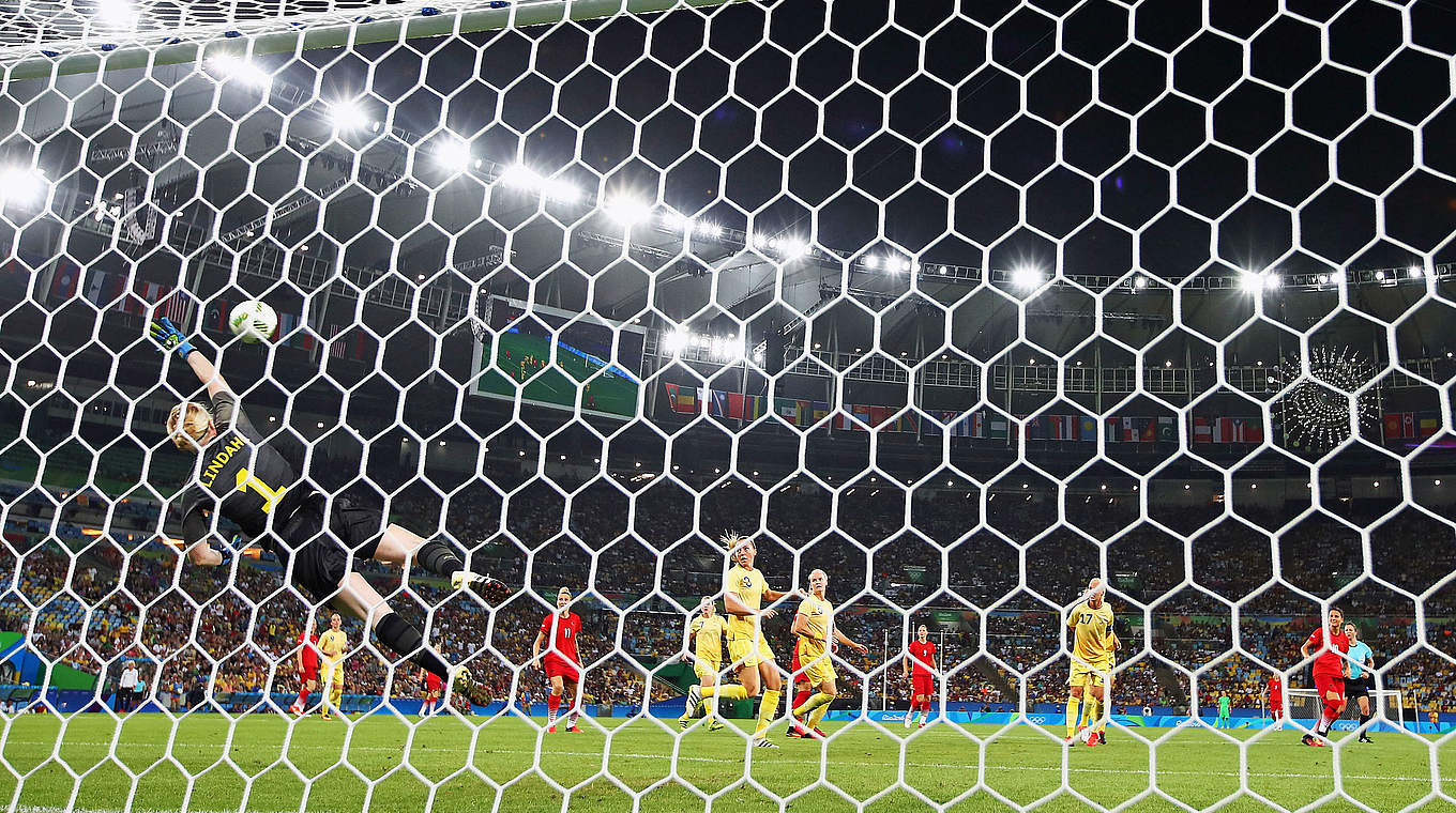 Unhaltbar: Marozsán (r.) erzielt per Schlenzer das 1:0 im Olympiafinale von Rio © 2016 Getty Images