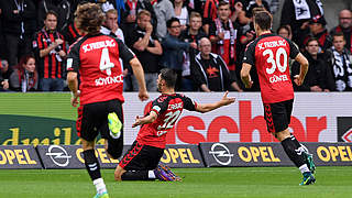 Neun Scorerpunkte in neun Pflichtspielen: Freiburgs Vincenzo Grifo (M.) © 2016 Getty Images