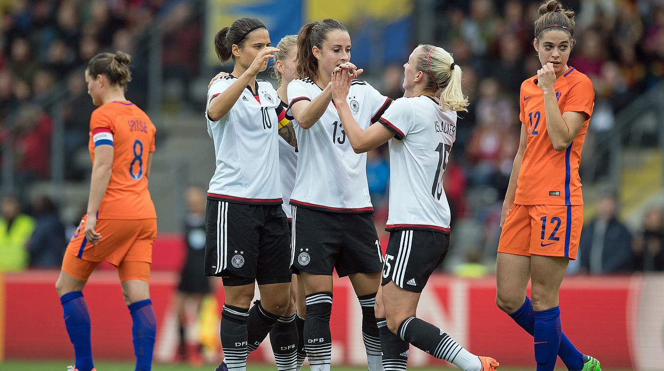 Mandy Islacker scored a brace in Germany's 4-2 win over the Netherlands © 2016 Getty Images