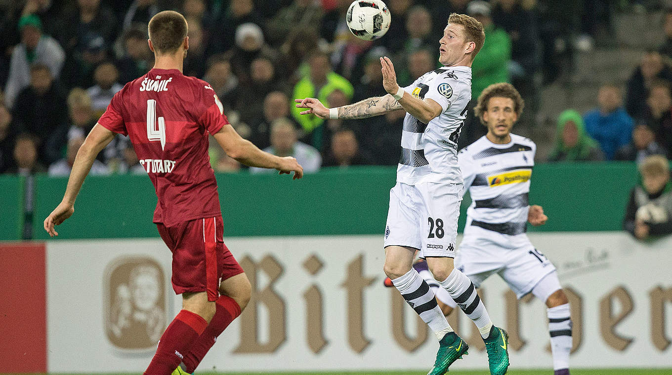 Marching on: Gladbach see off Stuttgart © 2016 Getty Images