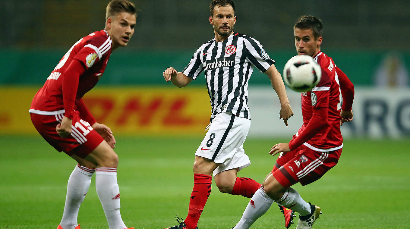 Enges Duell: Frankfurt siegt gegen Ingolstadt erst im Elfmeterschießen © 2016 Getty Images