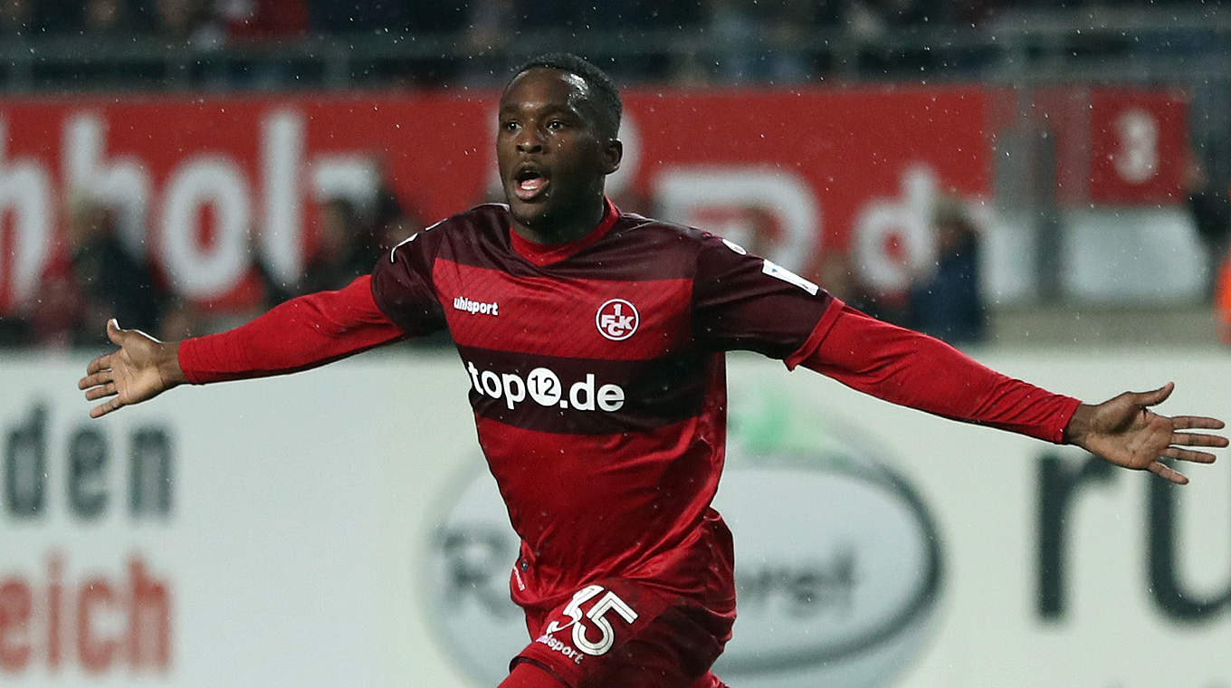 Erneut Matchwinner: Kaiserslautern Osayamen Osawe © 2016 Getty Images