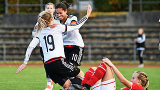 Gelungene Premiere: das neue U 16-Team um Laura Haas (19) besiegt Dänemark deutlich © 2016 Getty Images