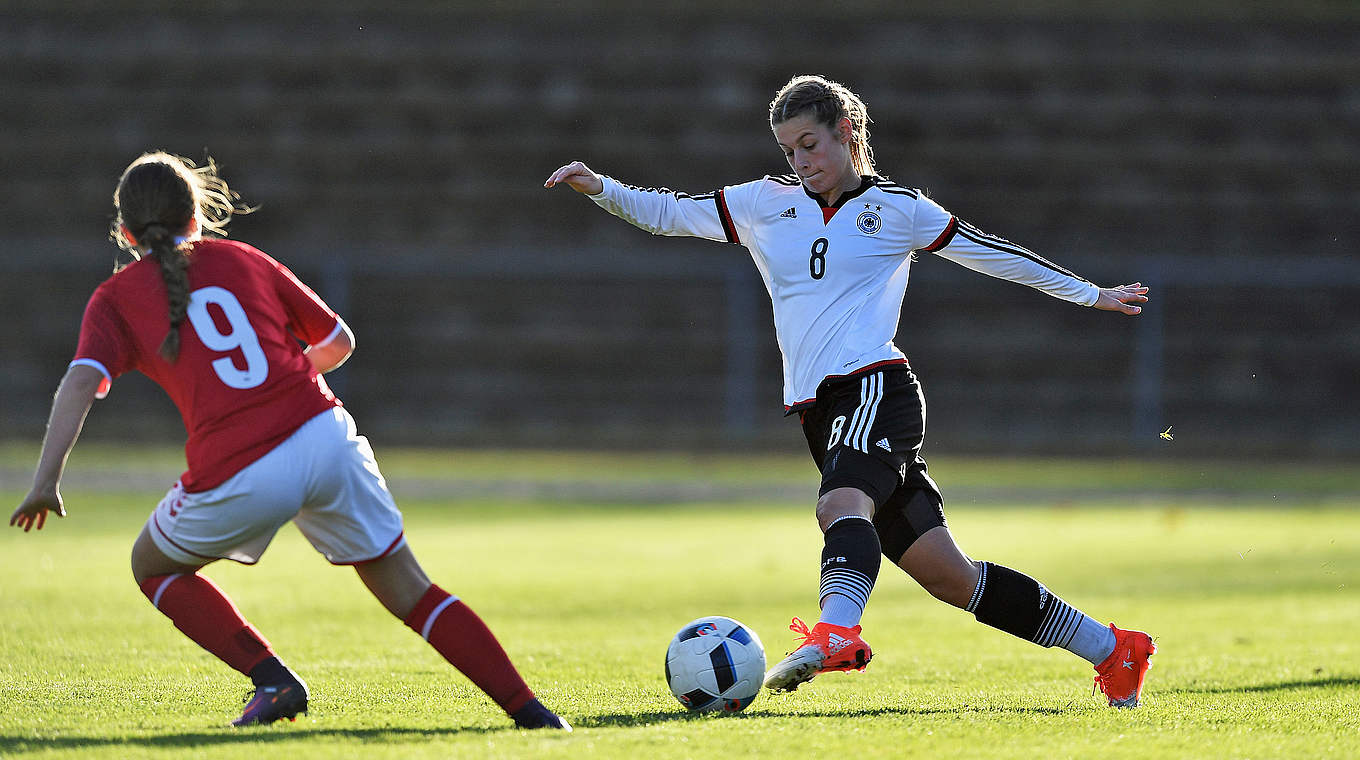 Lina Jubel (r.) in der Vorwärtsbewegung © 2016 Getty Images