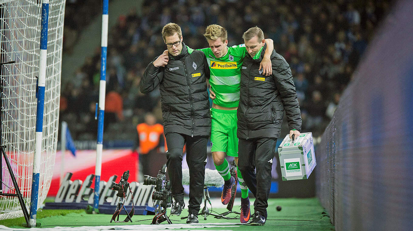 Patrick Herrmann had to be replaced in the first half after sustaining an ankle injury © imago/Sebastian Wells