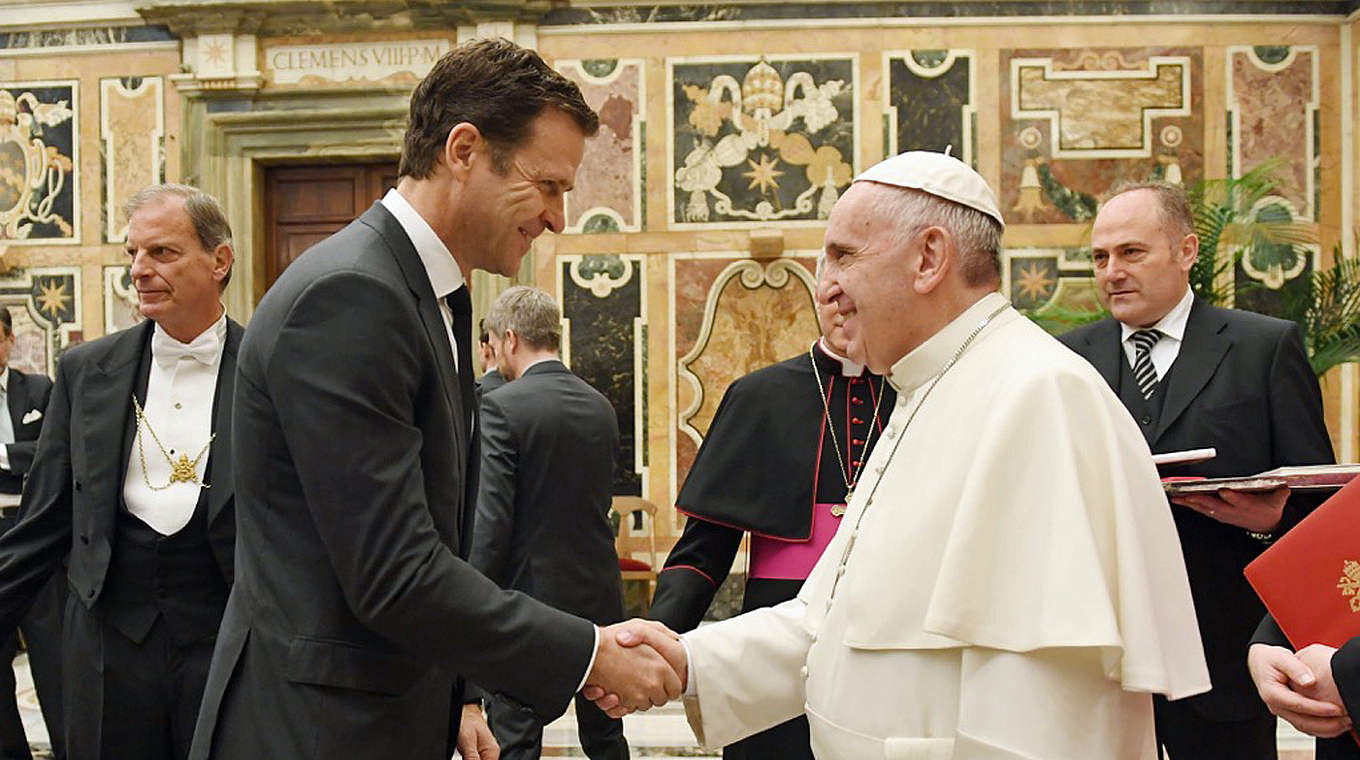 Oliver Bierhoff: "Der Besuch des Vatikans und die Audienz beim Papst waren perfekt" © 
