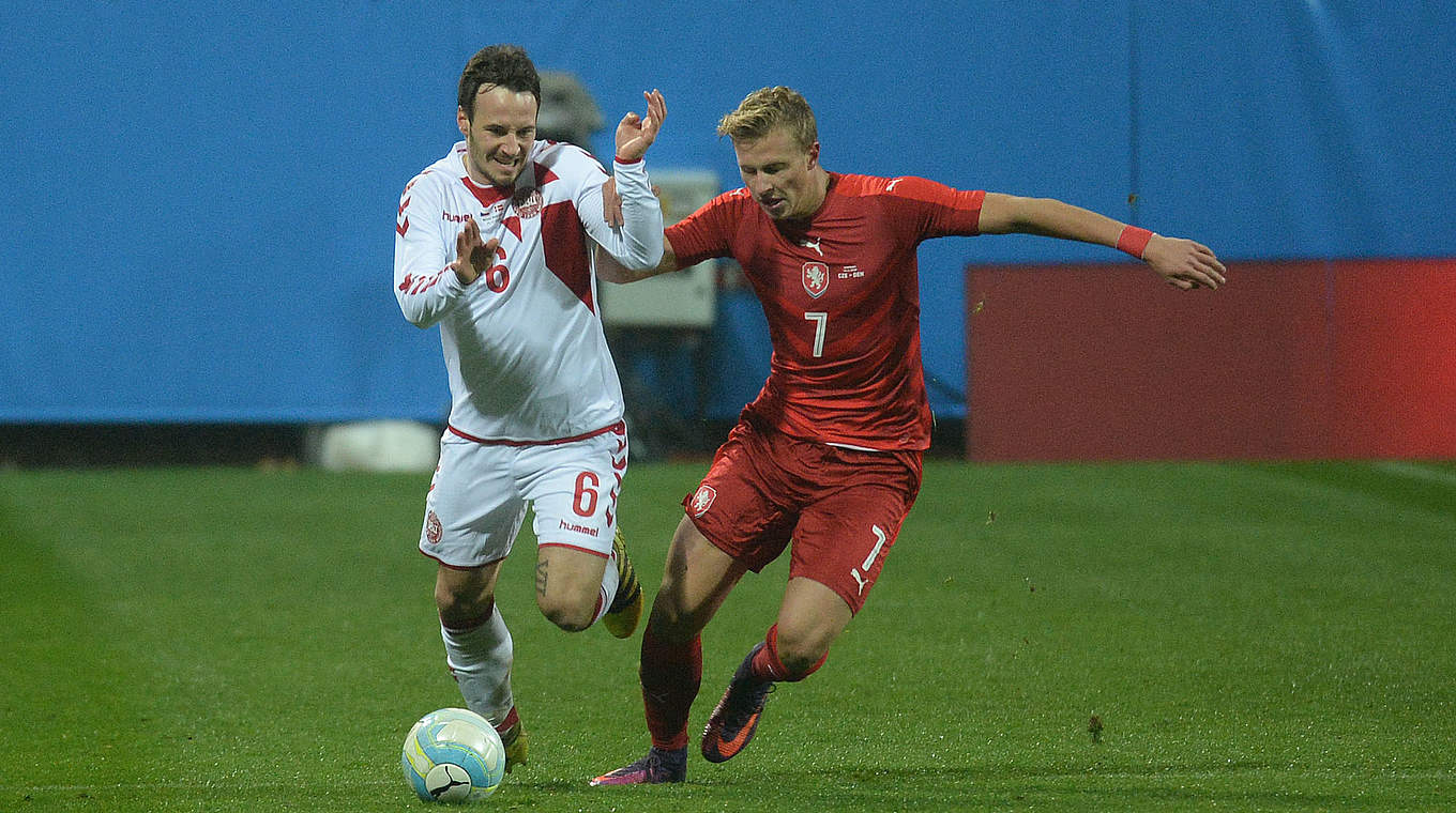 Intensives Duell: Tschechien und Dänemark trennen sich 1:1 © 2016 Getty Images