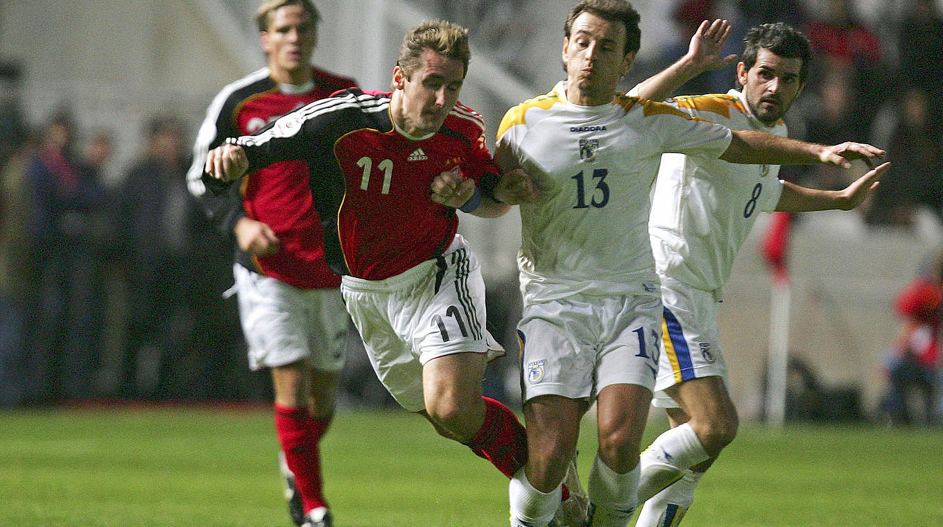 Ein schwerer Stand: Auf Zypern gibt's 2006 nur ein 1:1 - erstmals keinen Sieg unter Löw © 2006 Getty Images