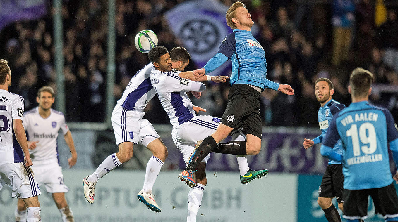 Enges Duell: Aalen und Osnabrück trennen sich mit einem gerechten 1:1 © 2016 Getty Images