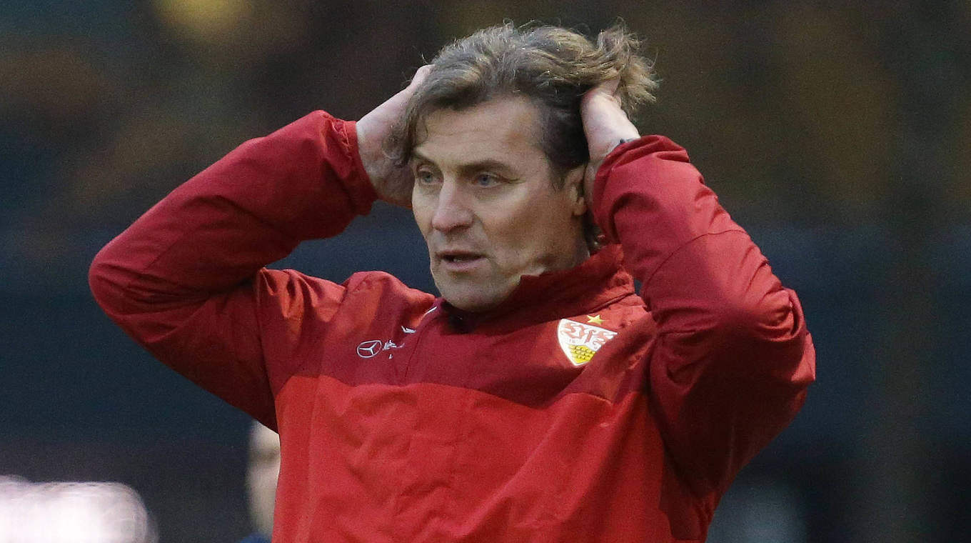 Niederlage beim Trainer-Debüt: VfB-Coach Walter Thomae © imago/Pressefoto Baumann